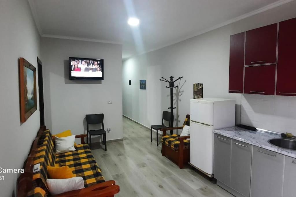 Pine Apartment 2 Plus 1 Голем Экстерьер фото